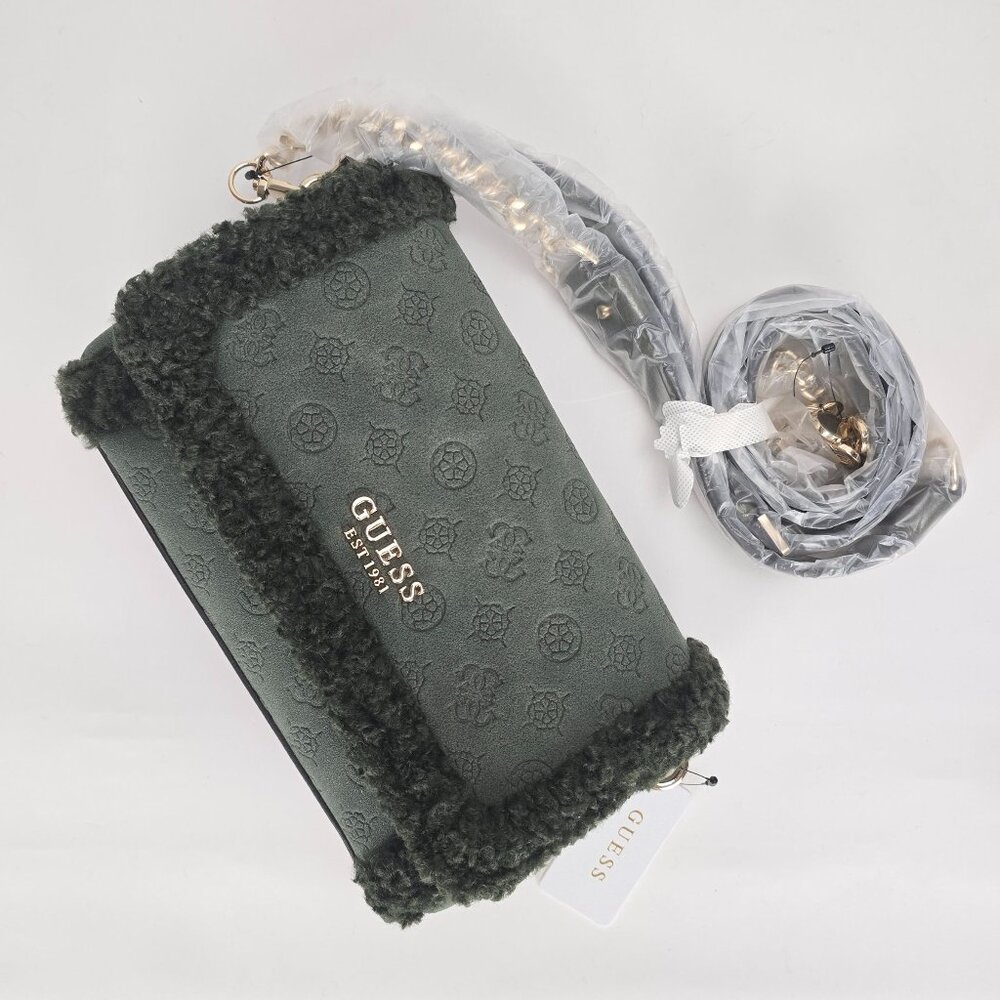 GUESS Davika Flap Shoulder Bag Shoulder Handbag - Forest